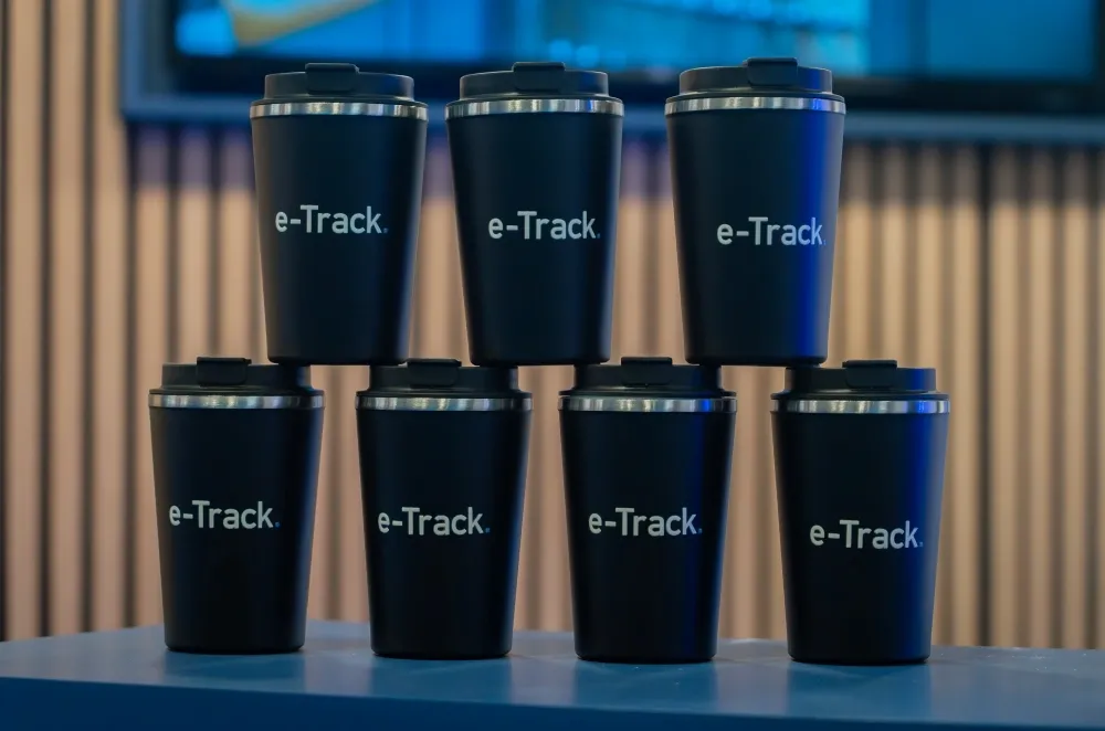 e-track-cups