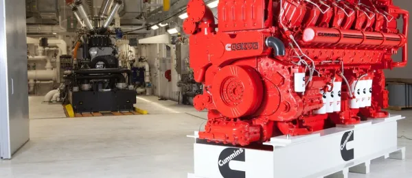 Large Cummins QSK95 engine inside a test facility