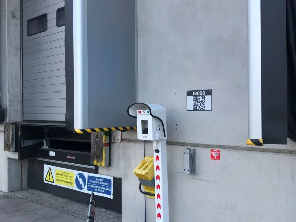 e-Track transport yard system being used at Amazon