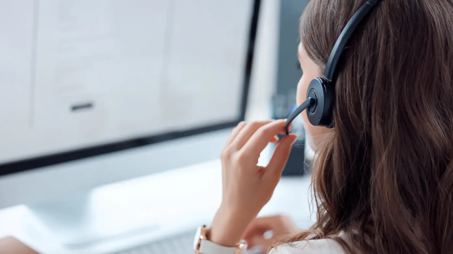 Service team on the phone